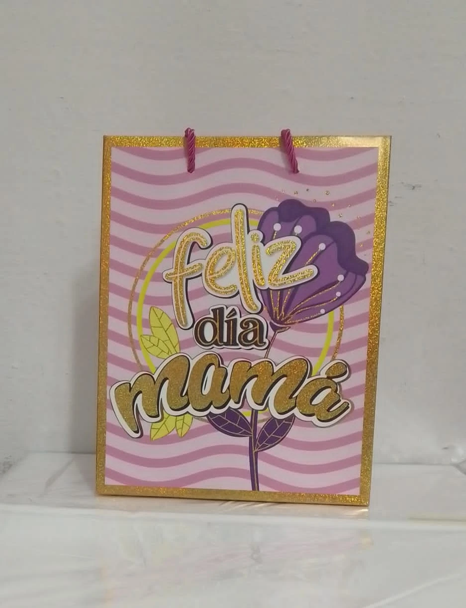 Bolsa para Regalo Feliz Día Mamá Rosada con Flor Morada's foto | PartyExpress |  BizneCubano