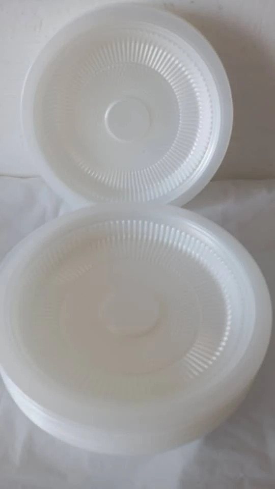 Paquete de Platos's foto | PartyExpress |  BizneCubano