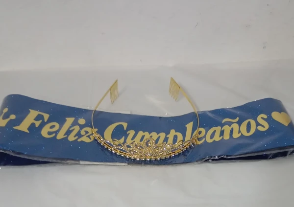 Juego de Banda Azul y Corona Dorada M4's foto | PartyExpress |  BizneCubano