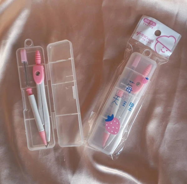 Estuche de Compás con Portaminas Rosado's foto | PartyExpress |  BizneCubano