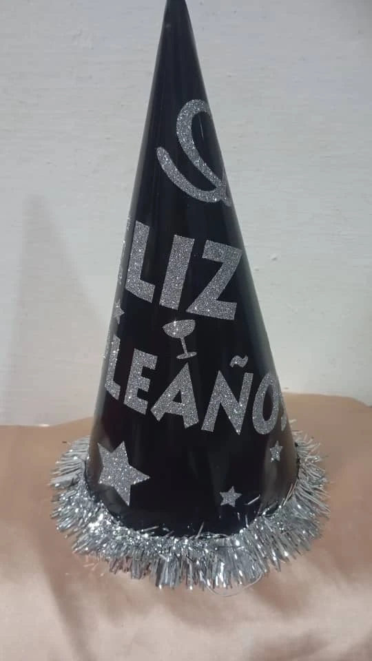 Gorro para Homenajeados Negro's foto | PartyExpress |  BizneCubano